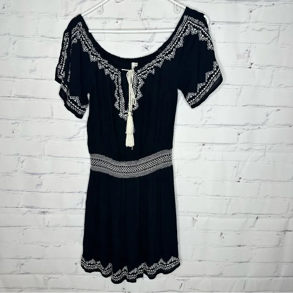 ‎Solomio small black dress